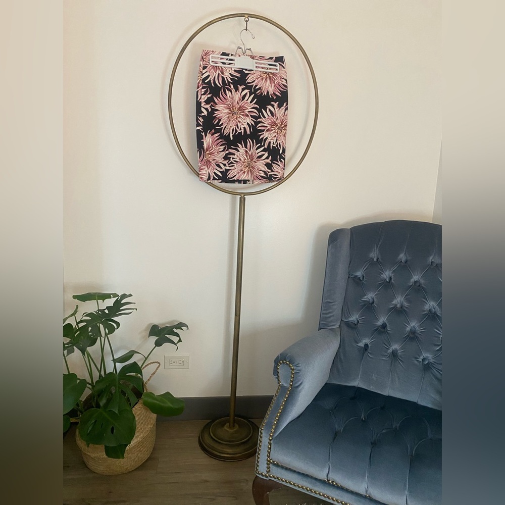 Ann Taylor Factor floral pencil skirt